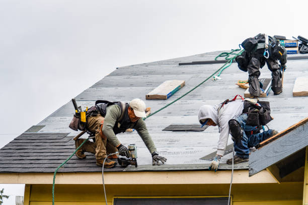 Professional Gutter Installation technician working in Creekside, PA